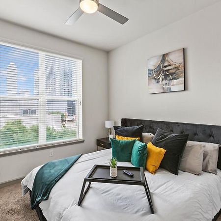 Luxury Apartment With King Bed And Pool And Free Parking 4 休斯敦 外观 照片