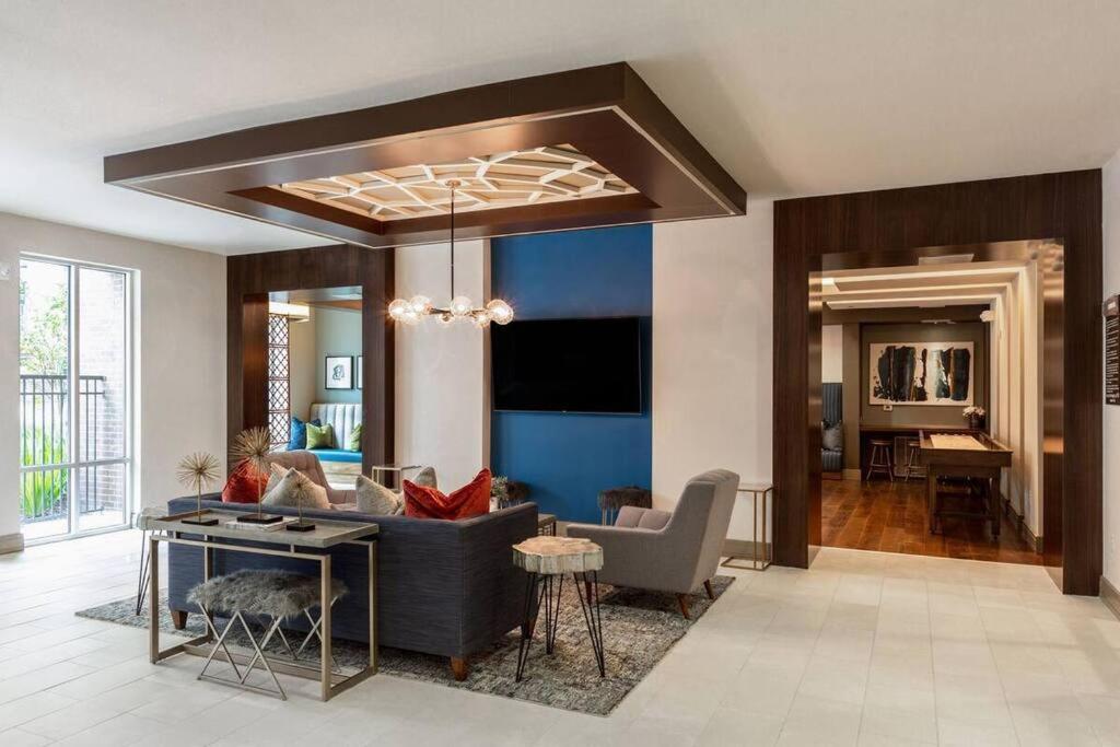 Luxury Apartment With King Bed And Pool And Free Parking 4 休斯敦 外观 照片
